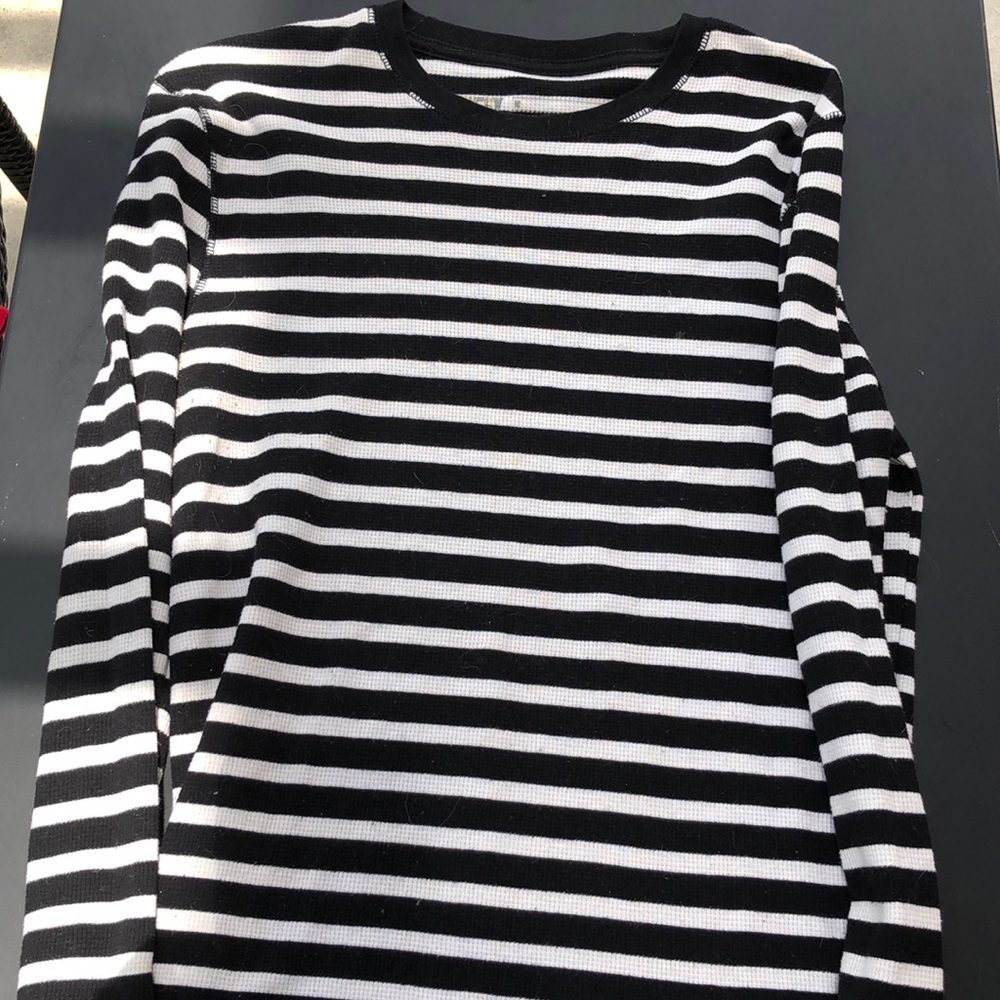 Black and white long sleeved shirt